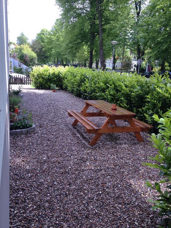 Aparthotel Stadtpark 吕贝克 外观 照片